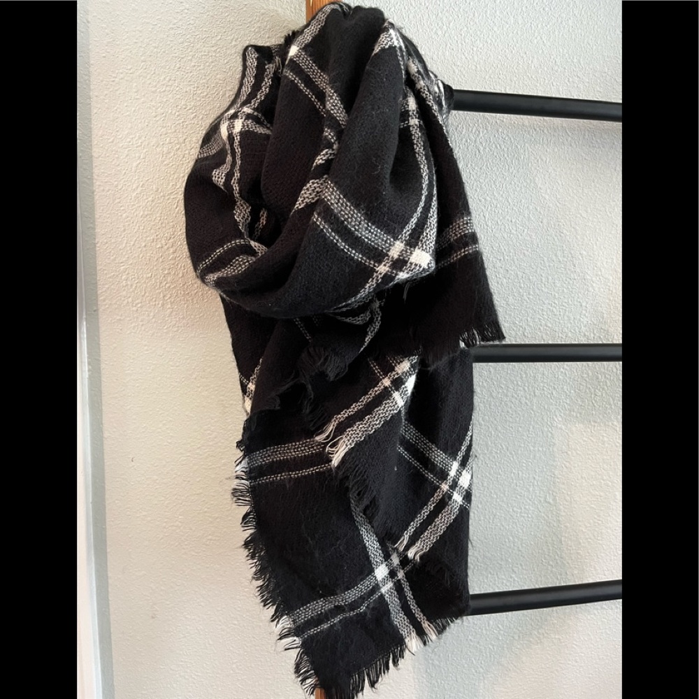 Old Navy oversized scarf
